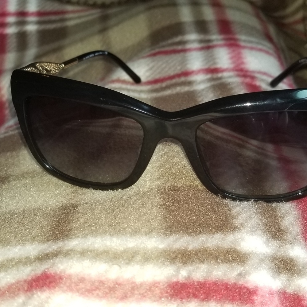 Burberry summer glasses